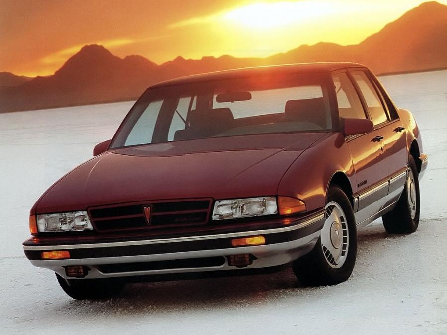  Pontiac Bonneville SSE 1987 года  (фото 9 из 9)